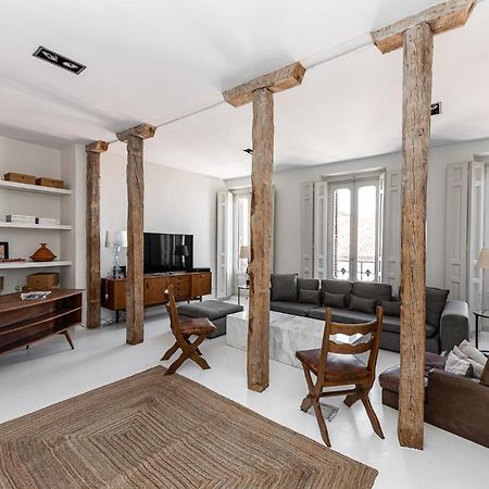 Bnbholder Refined Duplex Malasana Apartment Madrid Exterior photo