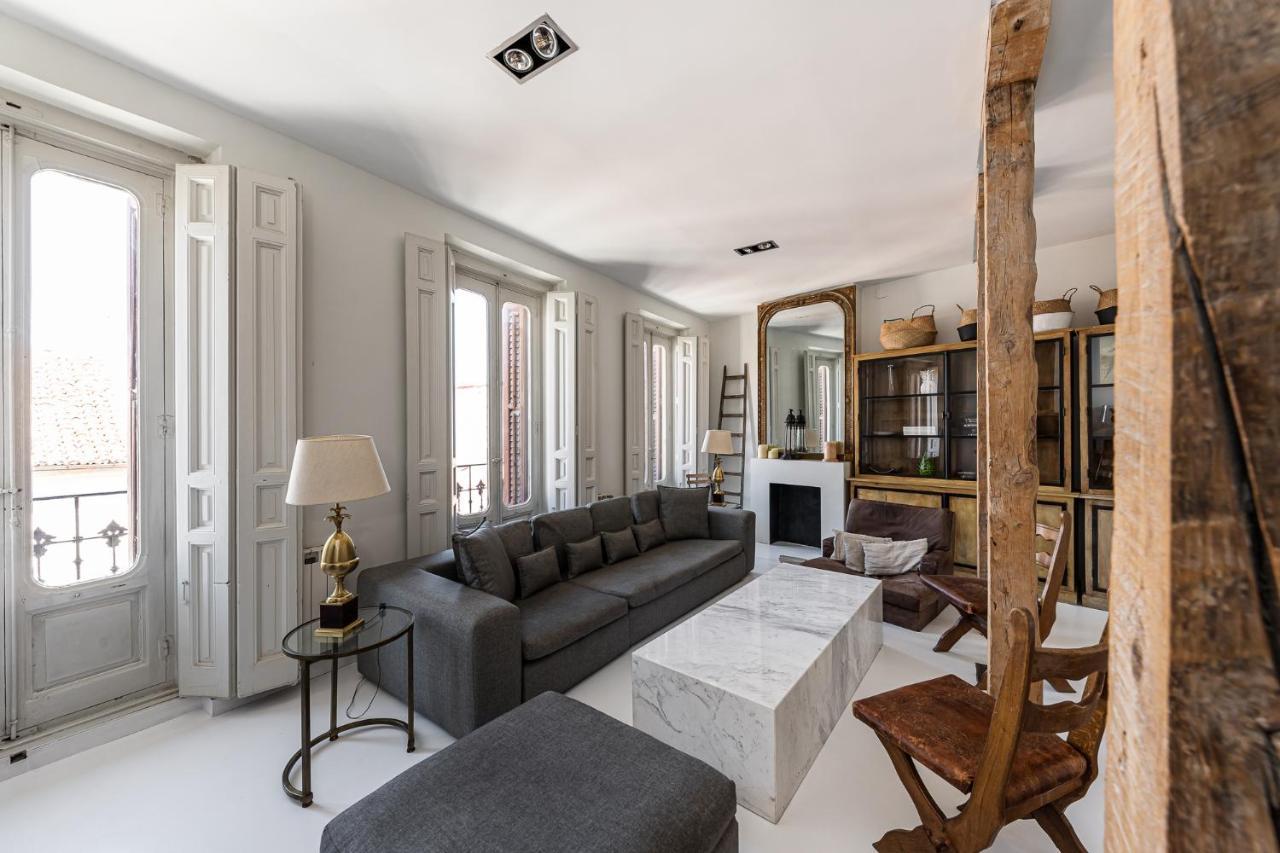 Bnbholder Refined Duplex Malasana Apartment Madrid Exterior photo