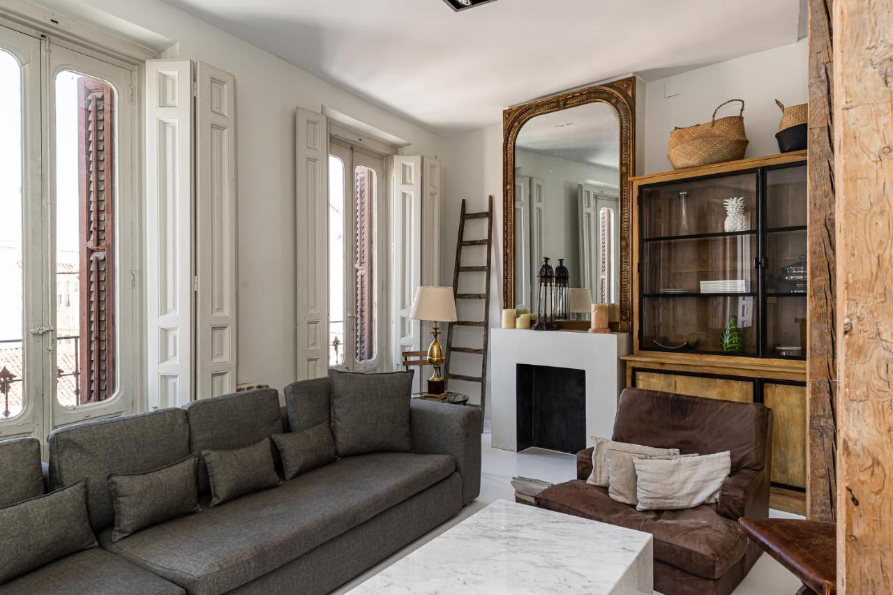 Bnbholder Refined Duplex Malasana Apartment Madrid Exterior photo
