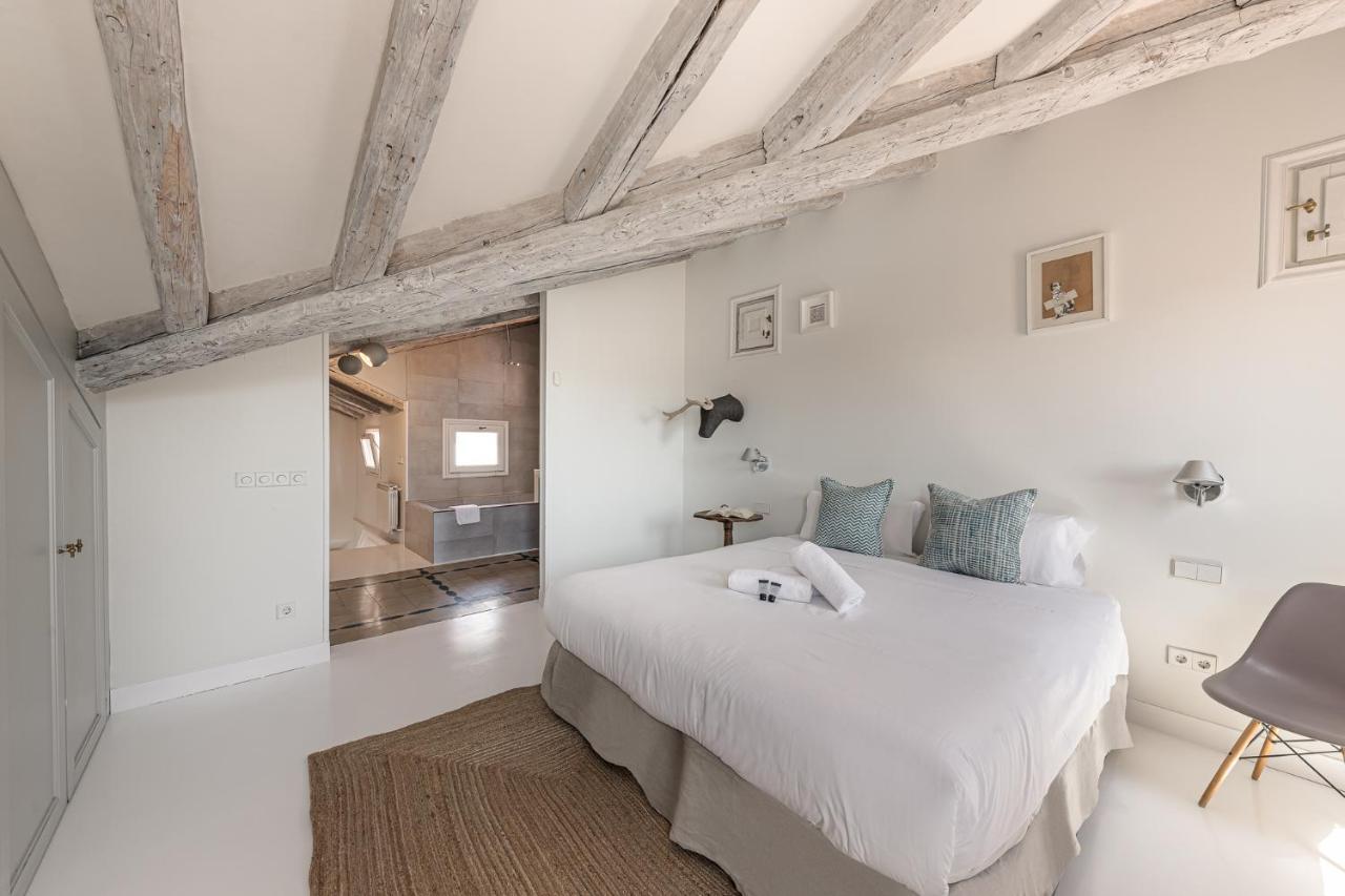 Bnbholder Refined Duplex Malasana Apartment Madrid Exterior photo